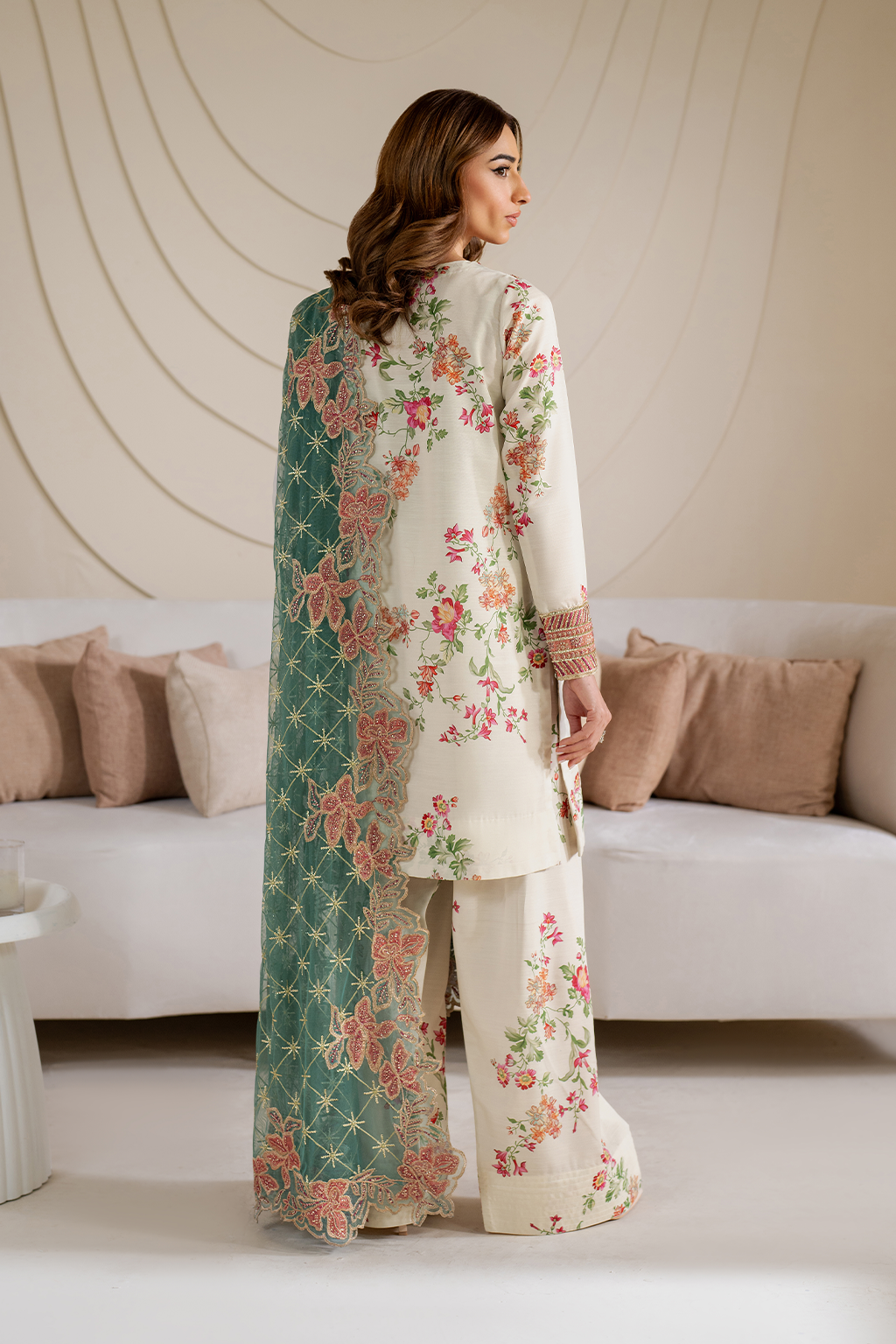 Iznik Luxury Silk With Patches