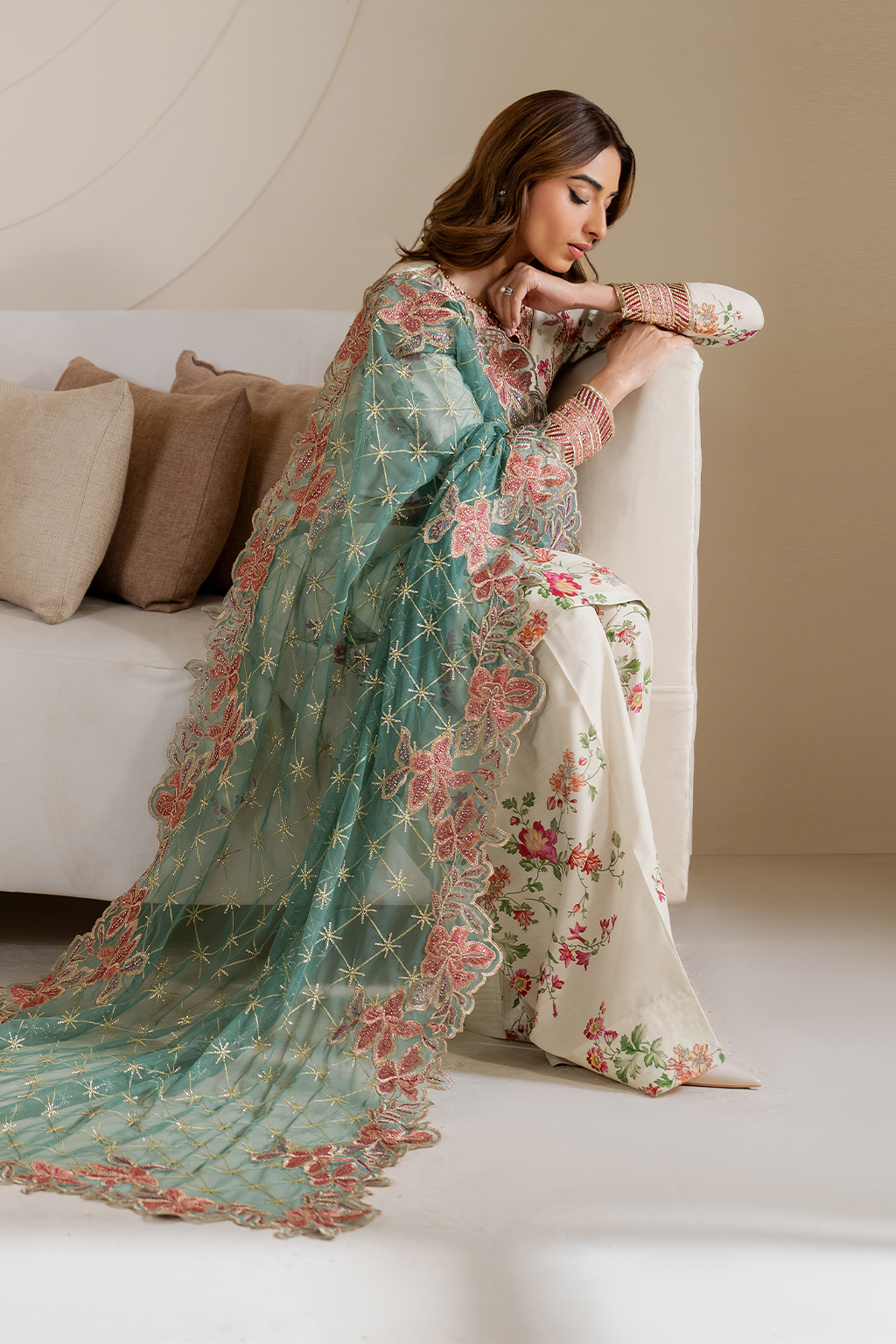 Iznik Luxury Silk With Patches