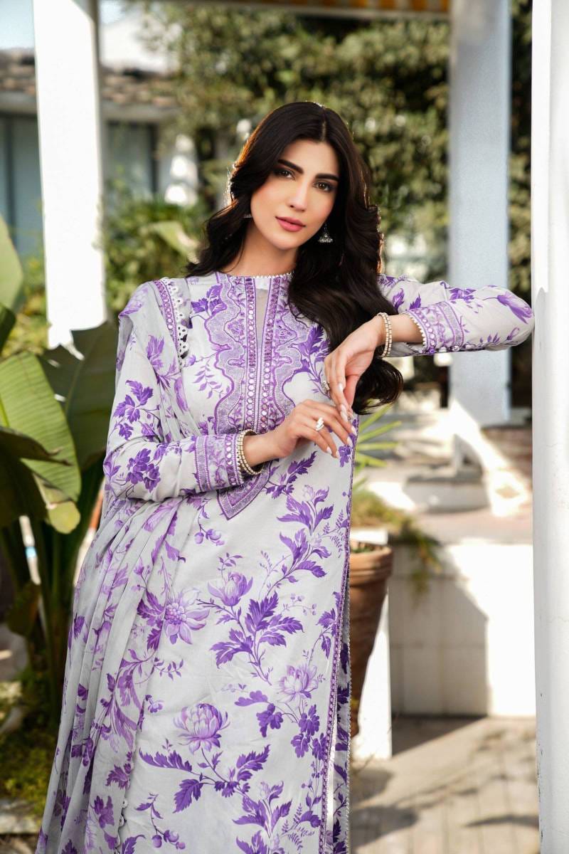 Aneelas Emb Luxury Lawn 3PC