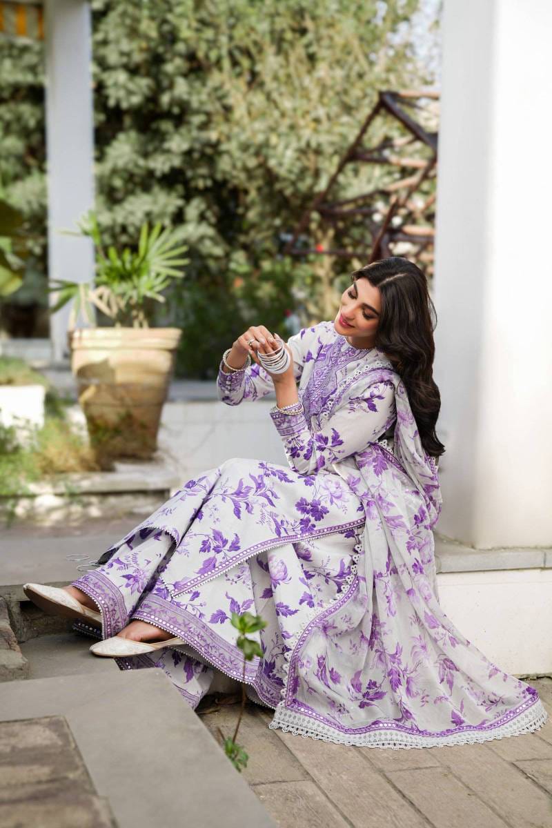 Aneelas Emb Luxury Lawn 3PC