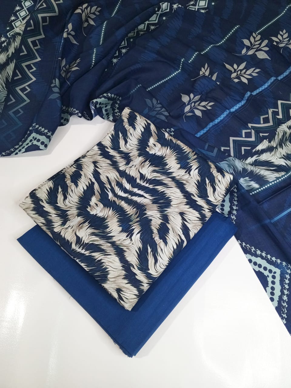 Alkaram Series 3PC Lawn