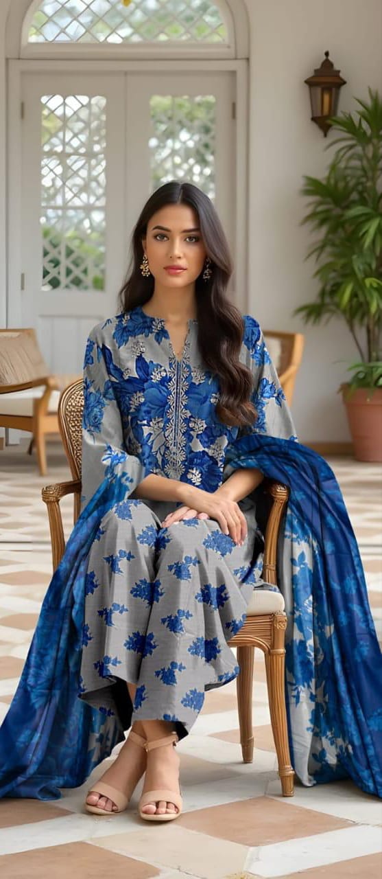 ZARA SHAHJAHAN Linen Embroidered 3 PC